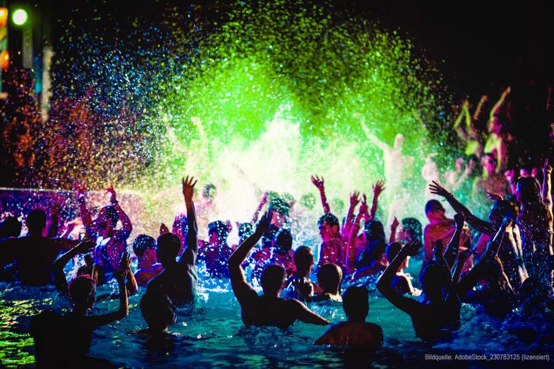 Poolparty-Alarm! Badehose an, 10.05.2025 -19 Uhr geht's los!